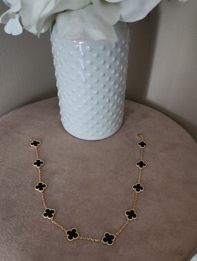 Gold and Black Four Leaf Clover-Link Necklace